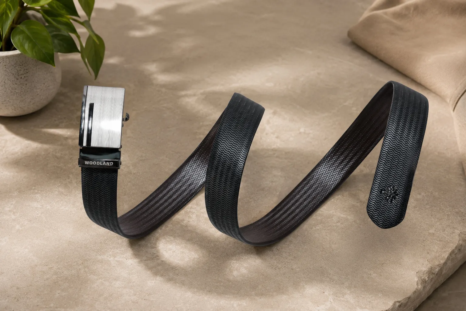 Woods Men  Black/Brown Leather Belt  - Thumbnail 10