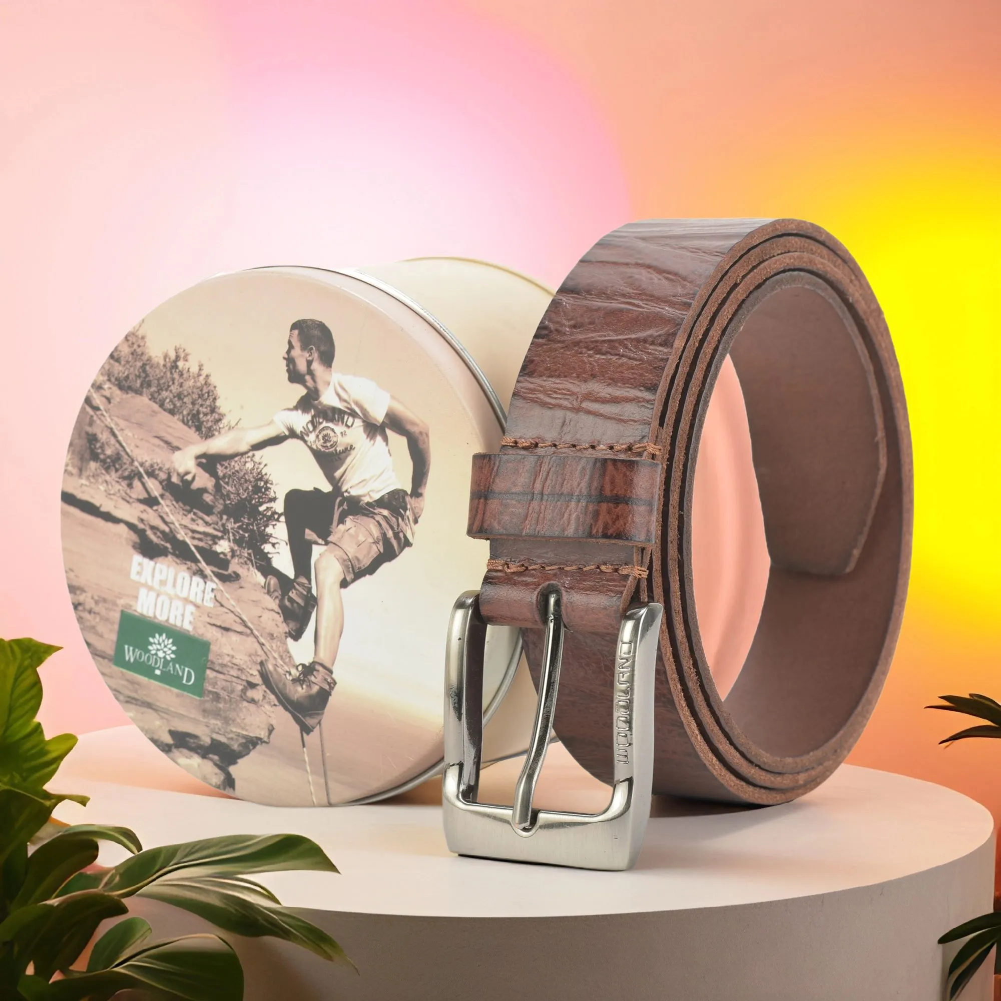 Woodland Men’s Brown Axiom Leather Belt

 - Thumbnail 2