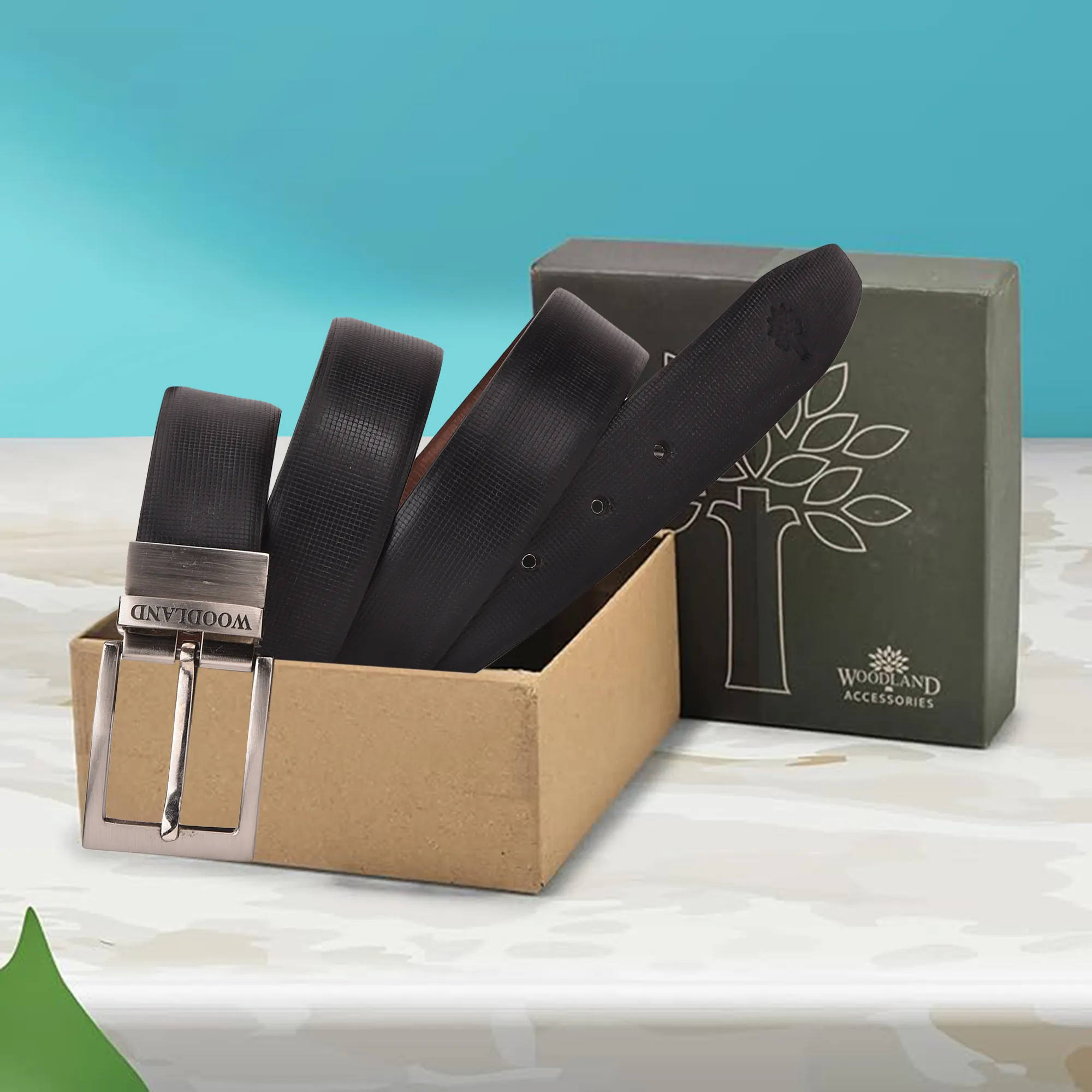 Woodland Black/Tan Reversible Leather Belt - Thumbnail 4