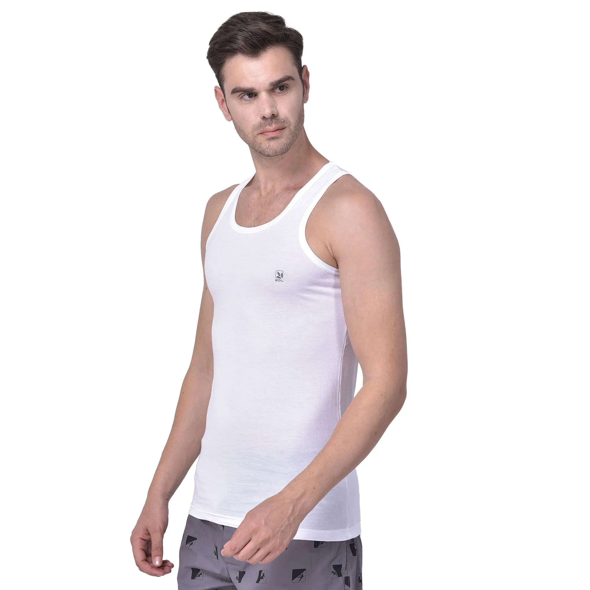 WHITE sleeveless vest for men - Thumbnail 3