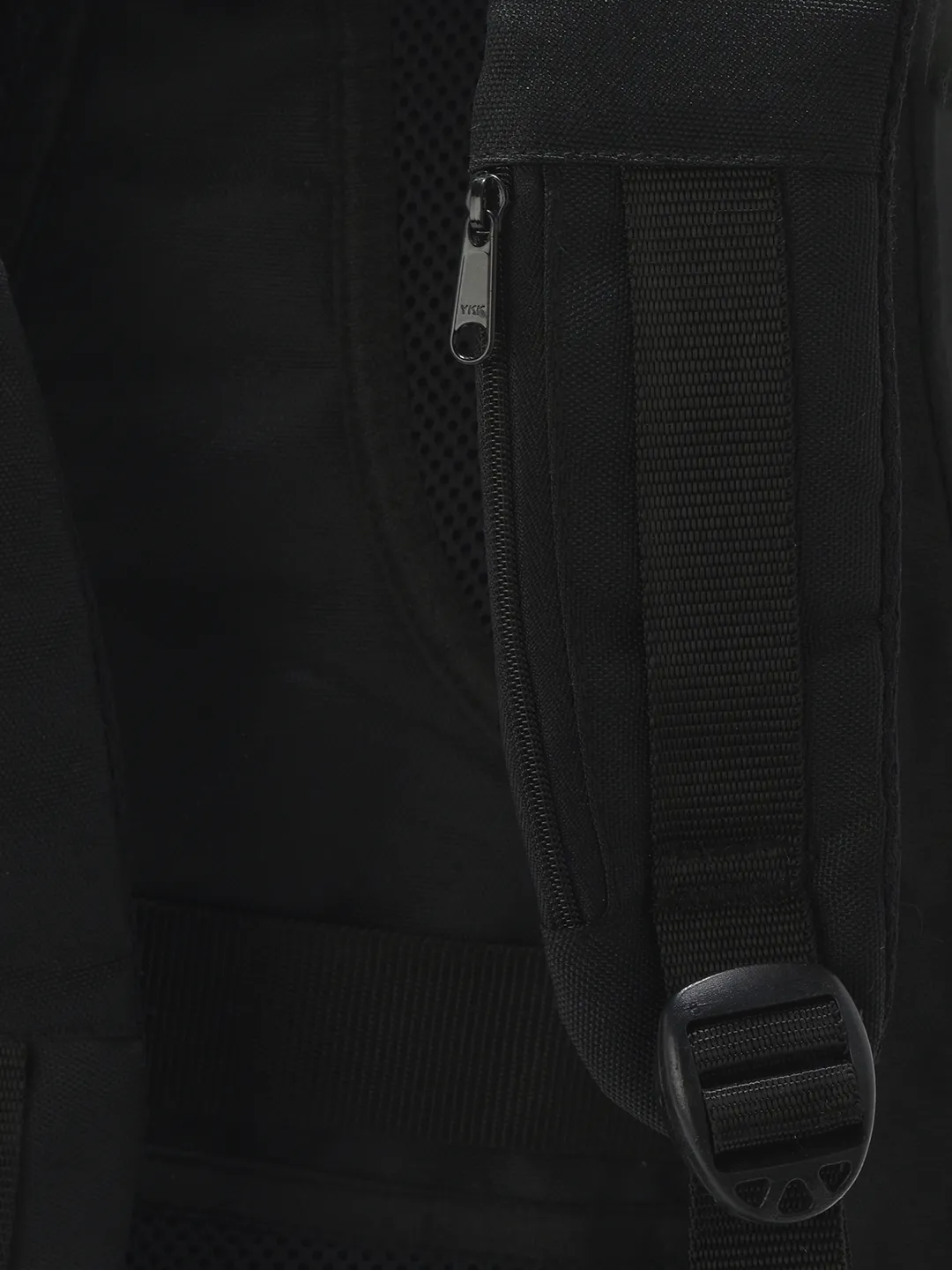 Black Unisex Utility Backpack With Usb Connector - Thumbnail 5
