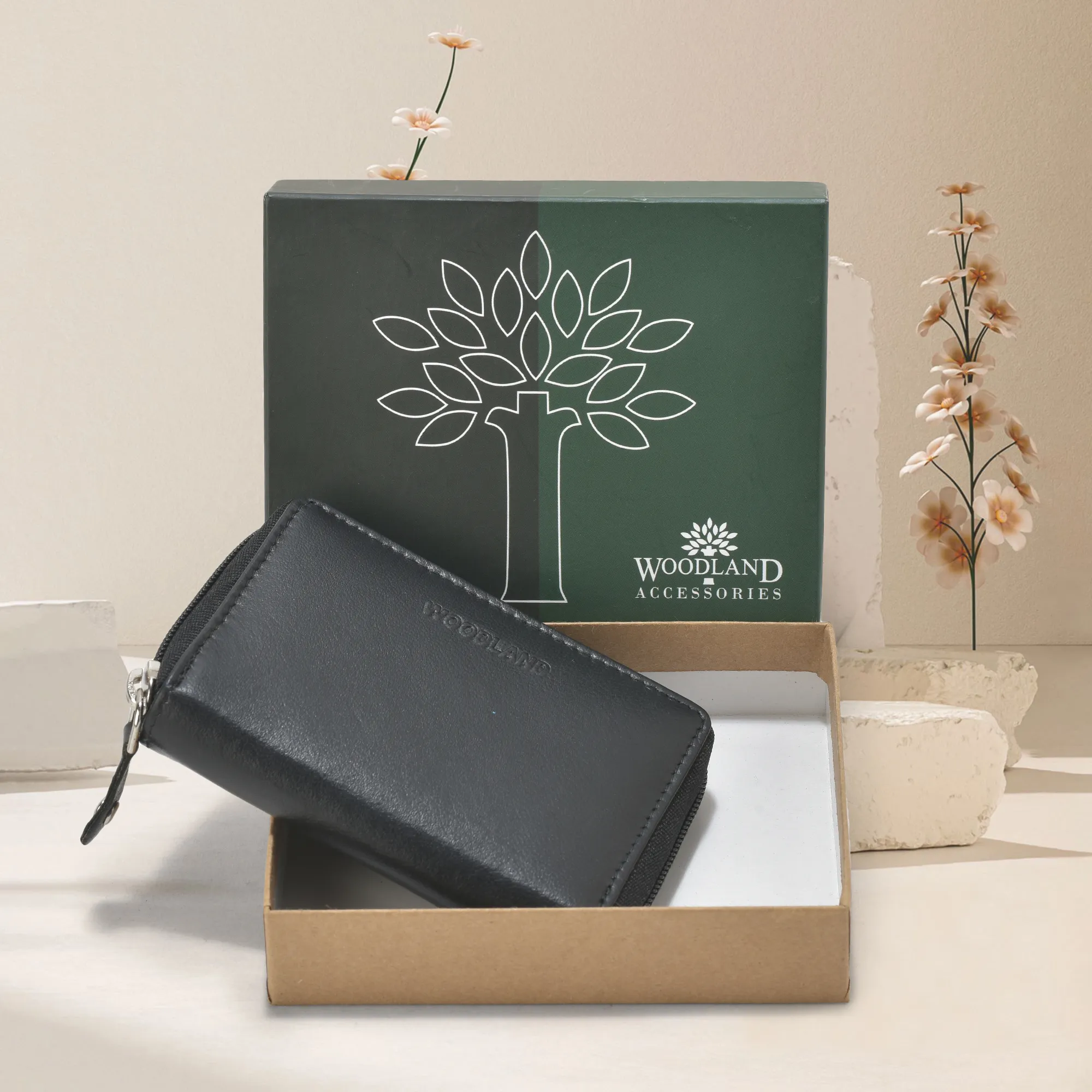 Woodland Softy Leather Zip Wallet in Black - Thumbnail 5