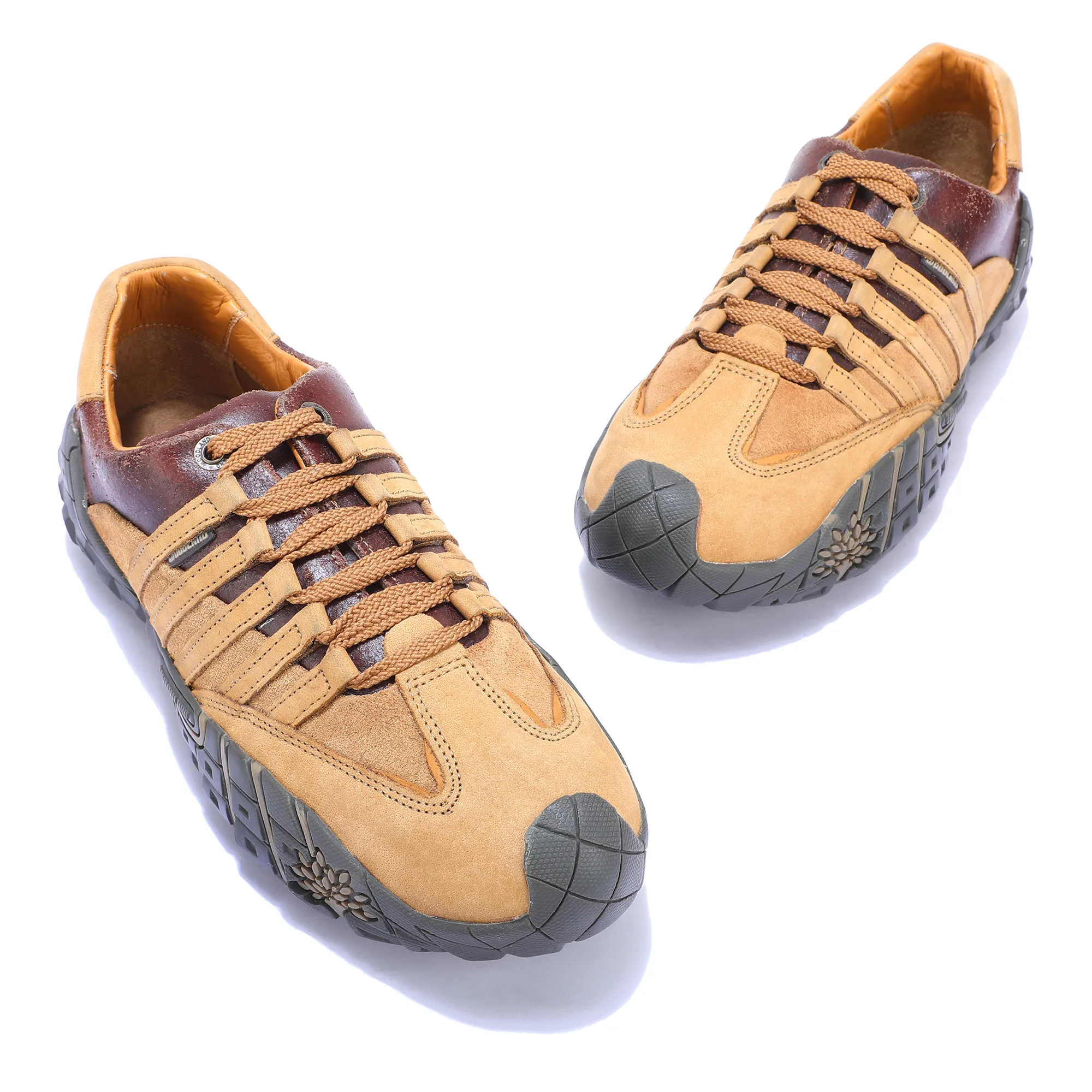 Woodland Camel Hiking Shoes - Thumbnail 2