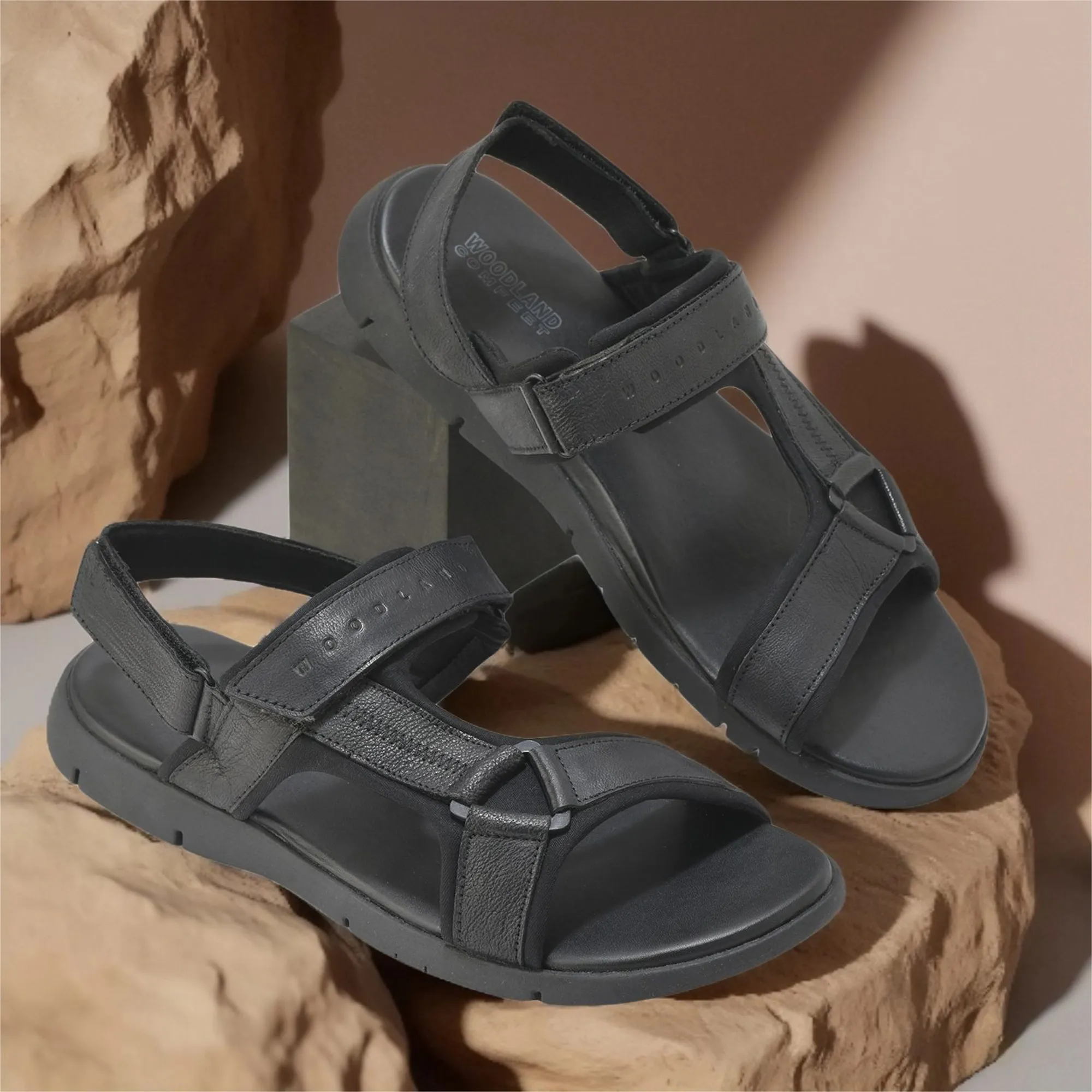 woodland-men-softy-leather-black-sandals