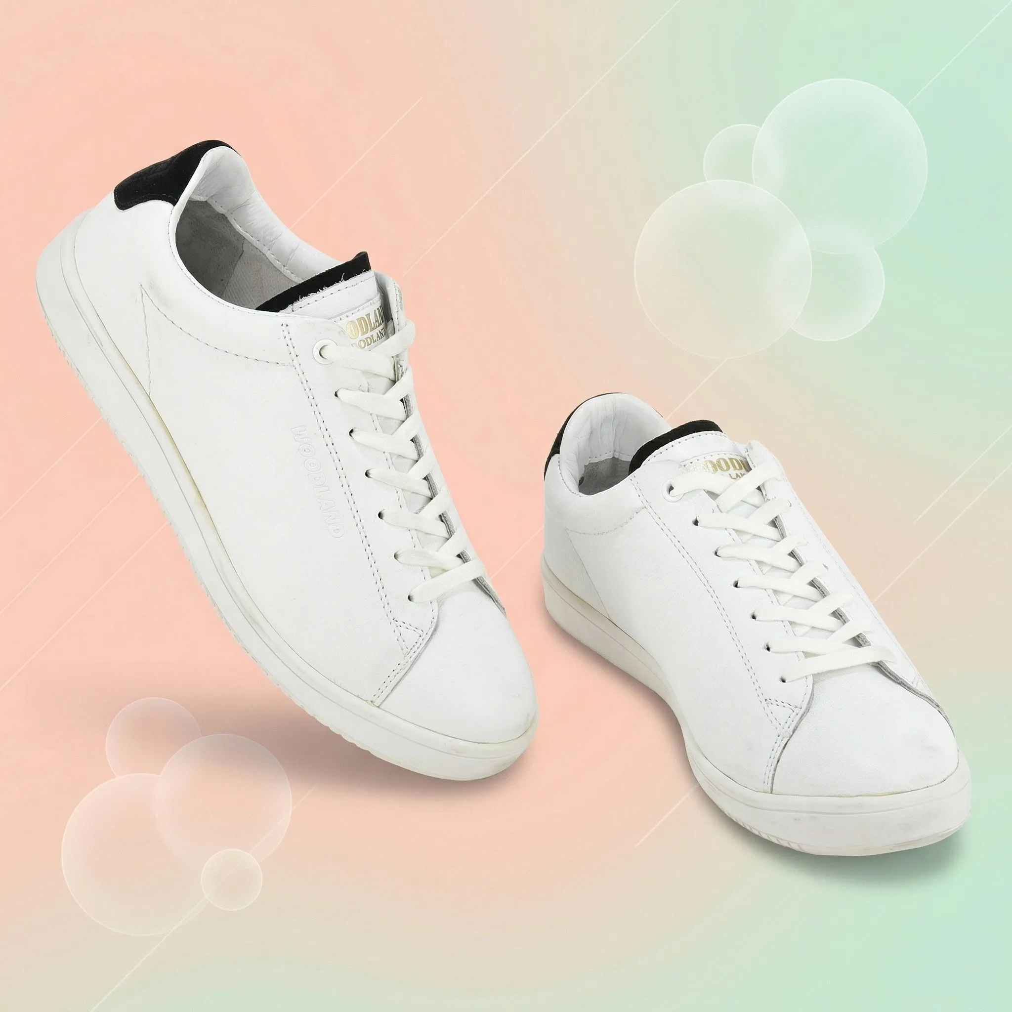 white-black-sneaker-for-men