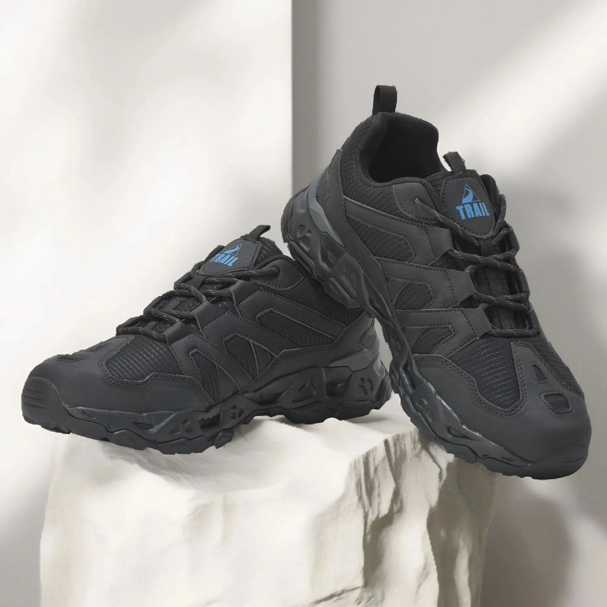 Black Sports Shoe For Men - Image 1