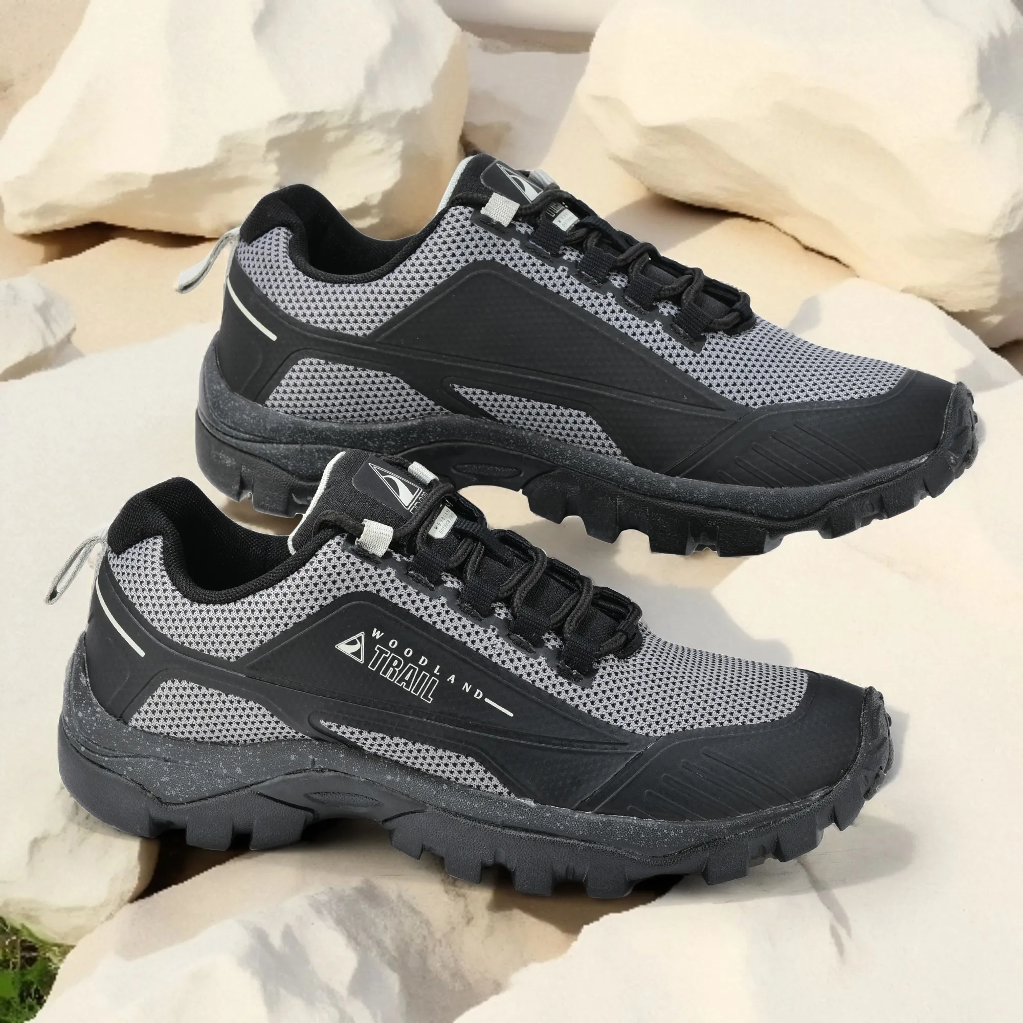 Woodland Black Men Hiking Shoes - Thumbnail 9