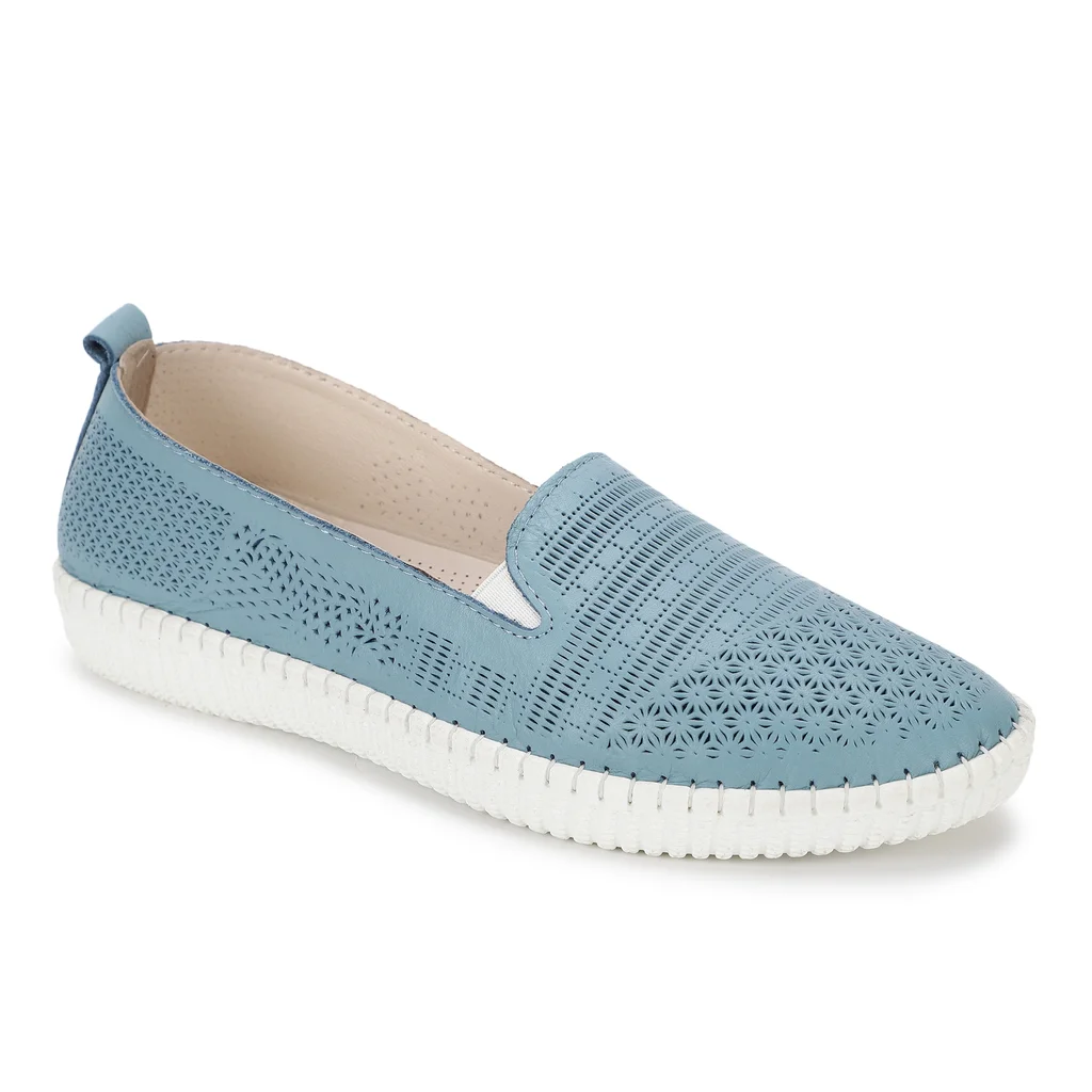 Woods Women’s Blue Softy Luxe Shoes - Thumbnail 3