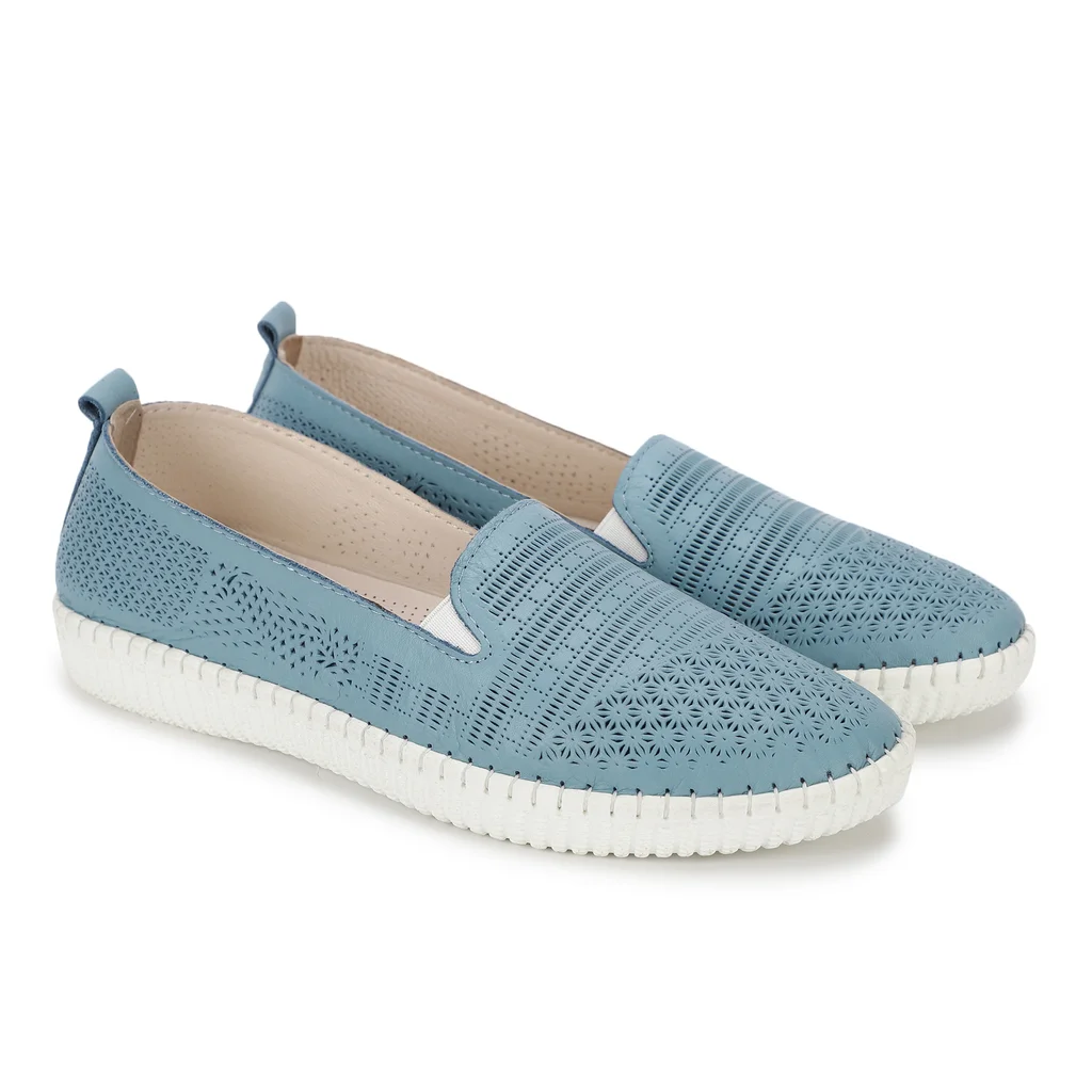Woods Women’s Blue Softy Luxe Shoes - Thumbnail 6