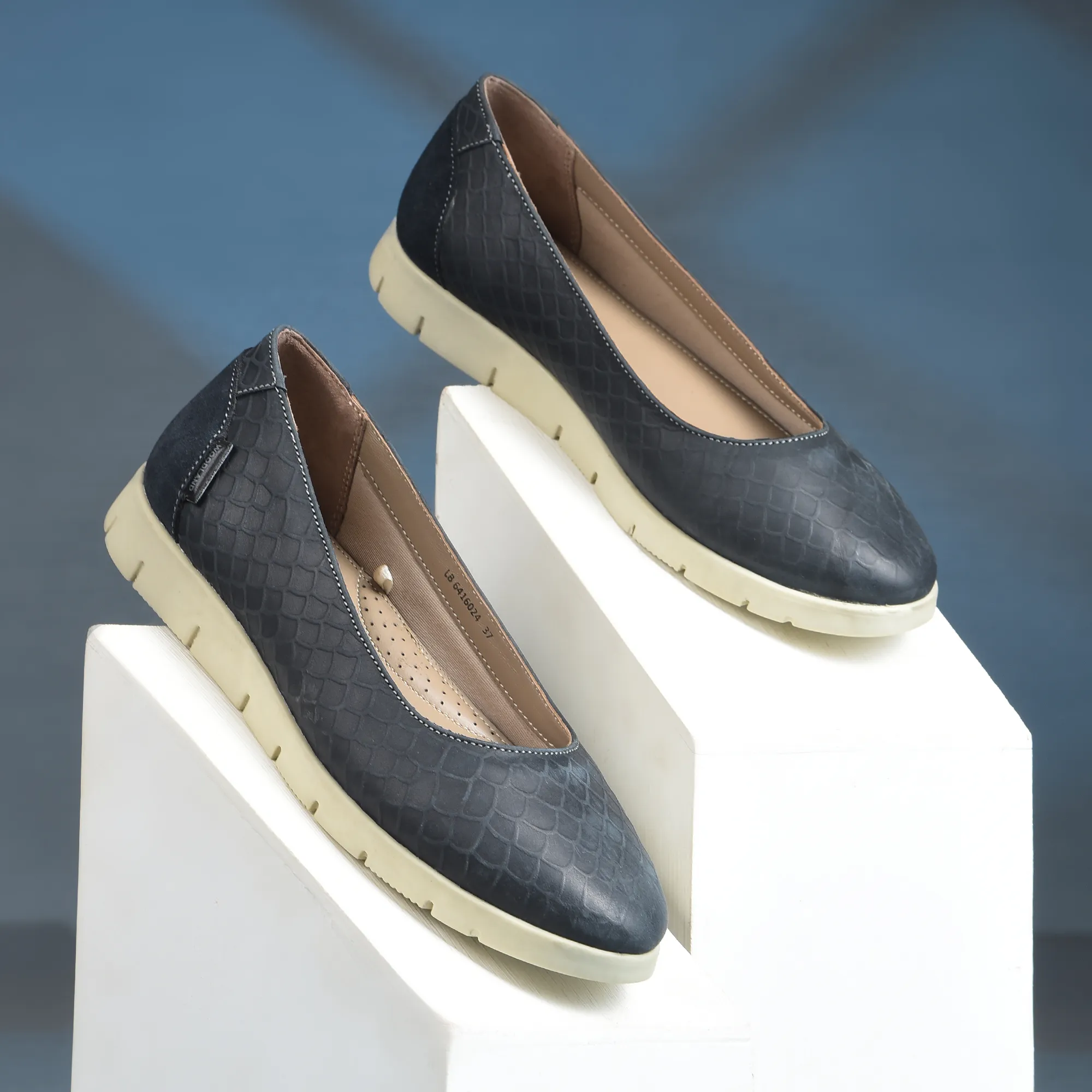 Women Navy Everyday Nubuk Ballet Flats - Thumbnail 9