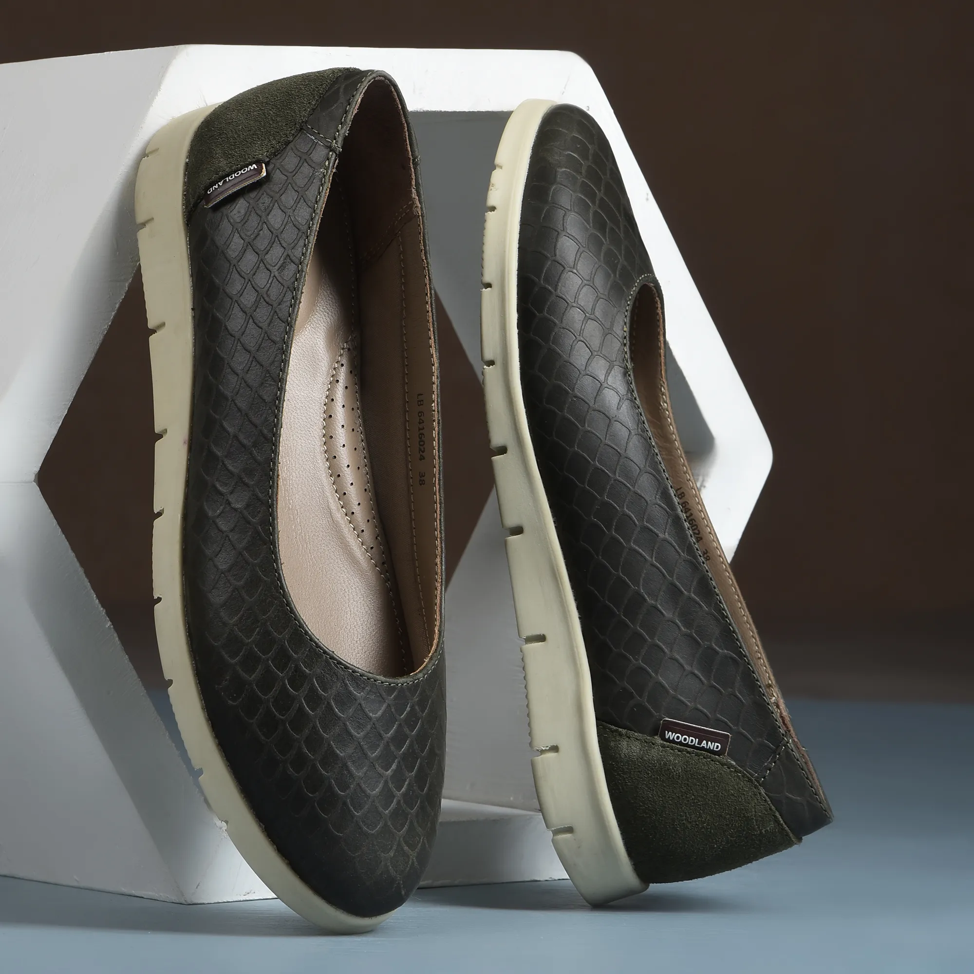 Women Olive Green Everyday Nubuk Ballet Flats - Thumbnail 9