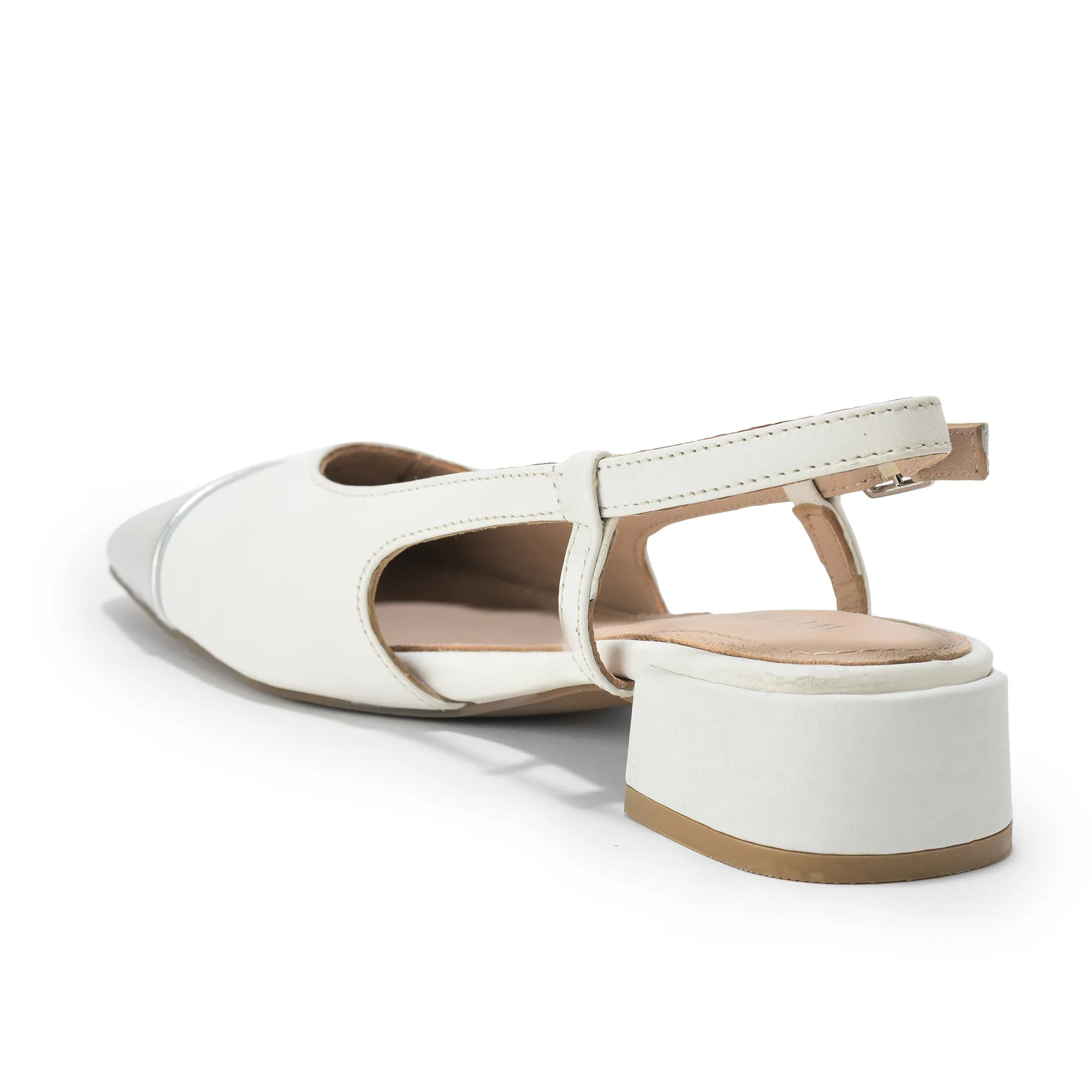 Stylish White/Silver Ladies Sandal with Metallic Accent - Thumbnail 4