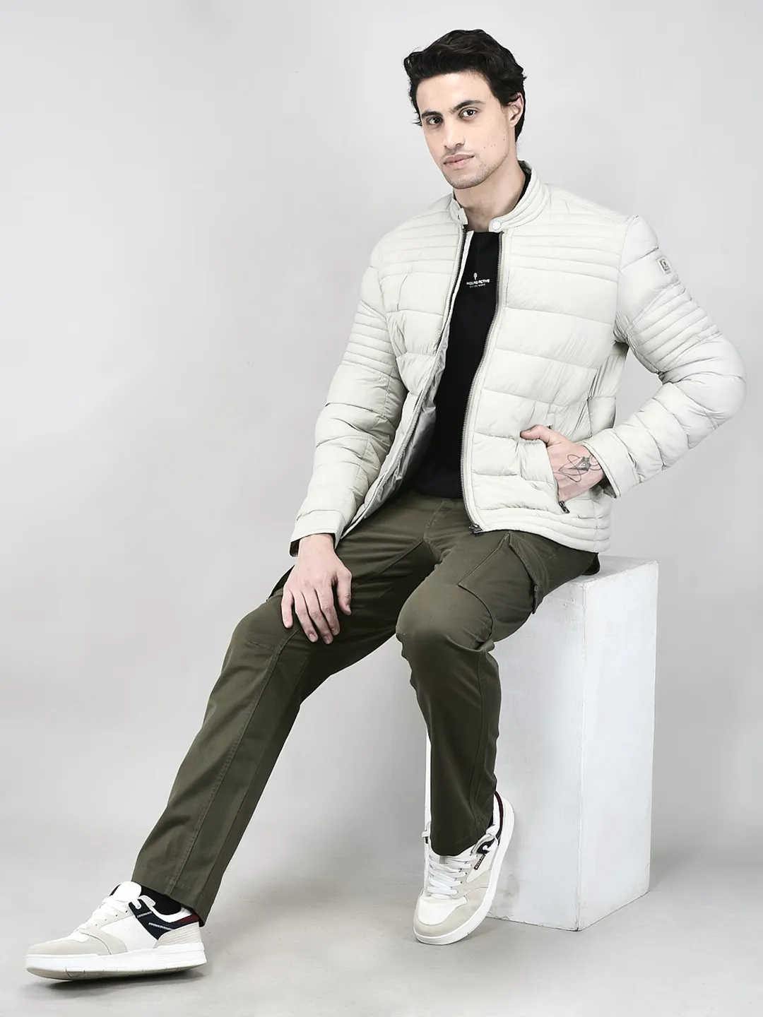 Men Lightweight Puffer Jacket in Feather Grey  - Thumbnail 8