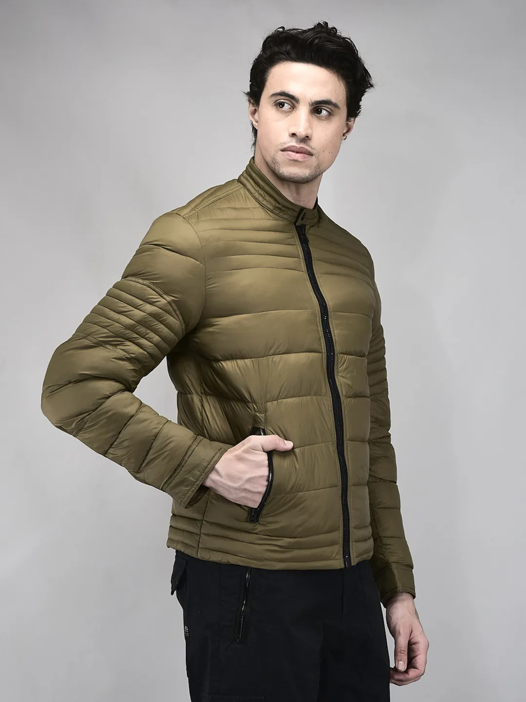 Men Lightweight Puffer Jacket in Military Olive - Thumbnail 2