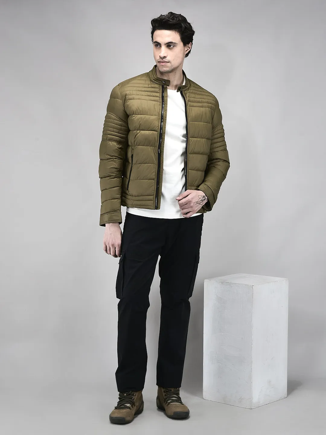 Men Lightweight Puffer Jacket in Military Olive - Thumbnail 8