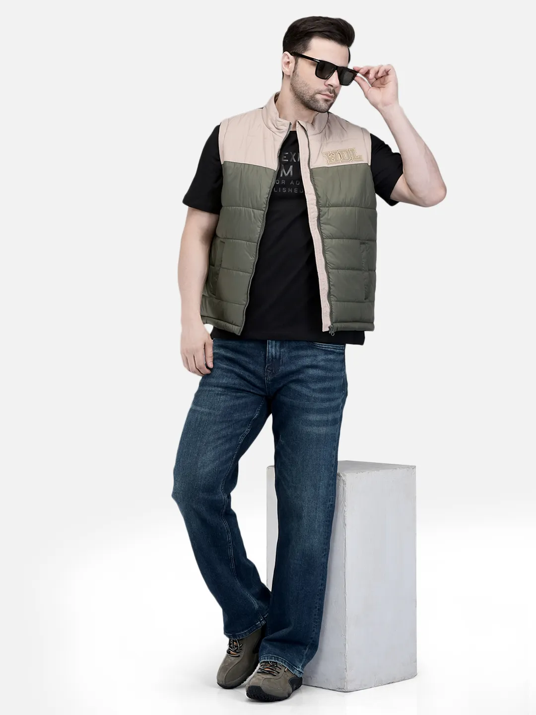 Men Olive/Beige Quilted Sleeveless Puffer Jacket
 7