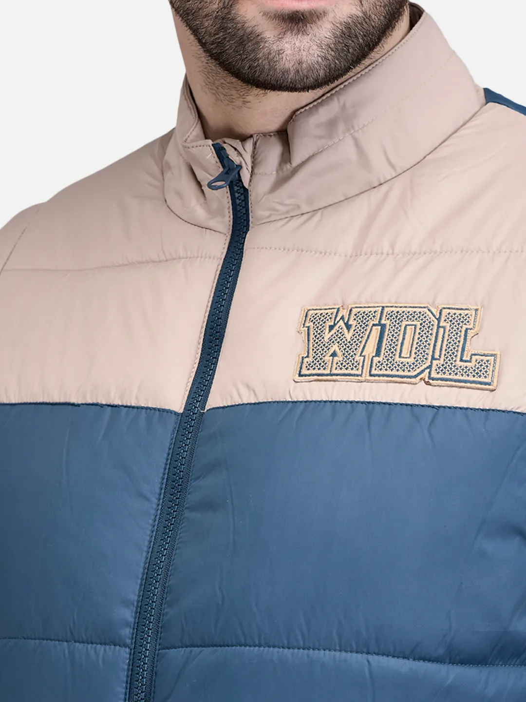 Men Teal/Beige Quilted Sleeveless Puffer Jacket
 4