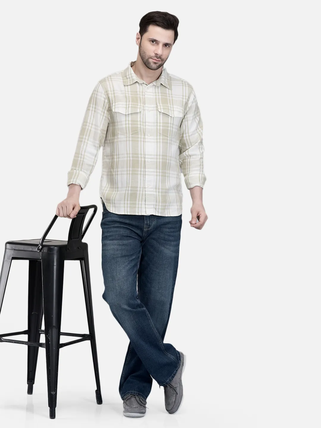 Woodland Men Owhite/Green Checked Utility Shirt 7