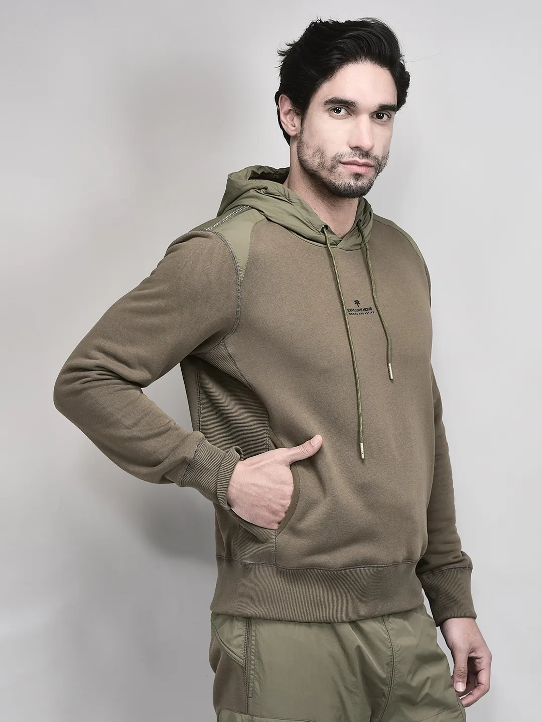 Woodland Men Olive Hoodie Sweatshirt - Thumbnail 3