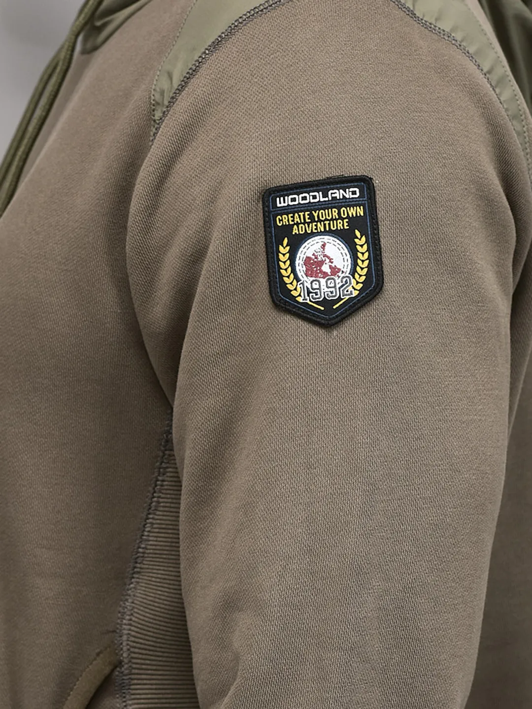 Woodland Men Olive Hoodie Sweatshirt - Thumbnail 6