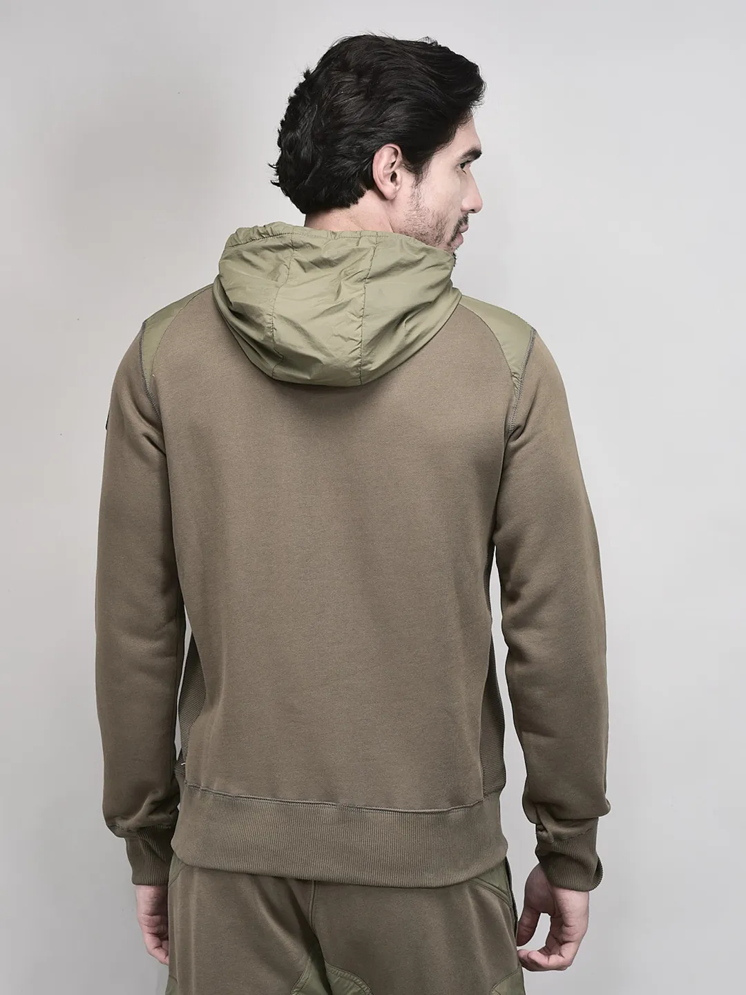 Woodland Men Olive Hoodie Sweatshirt - Thumbnail 9