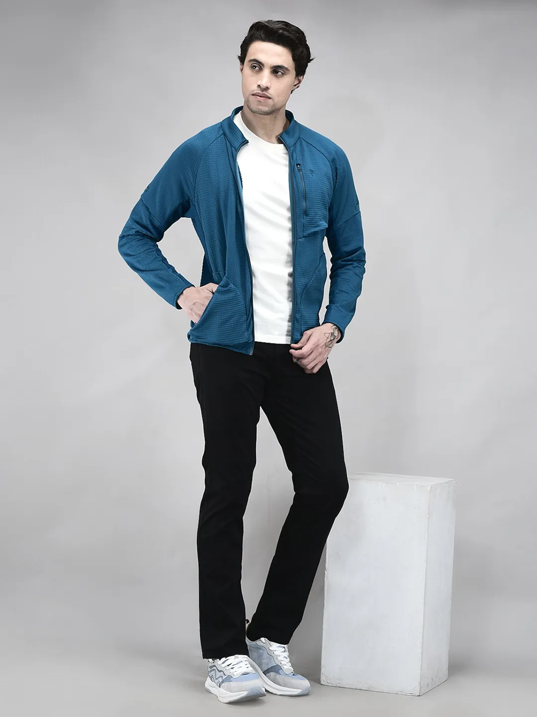 Woodland Men Blue Performance Zip Sweatshirt - Thumbnail 7
