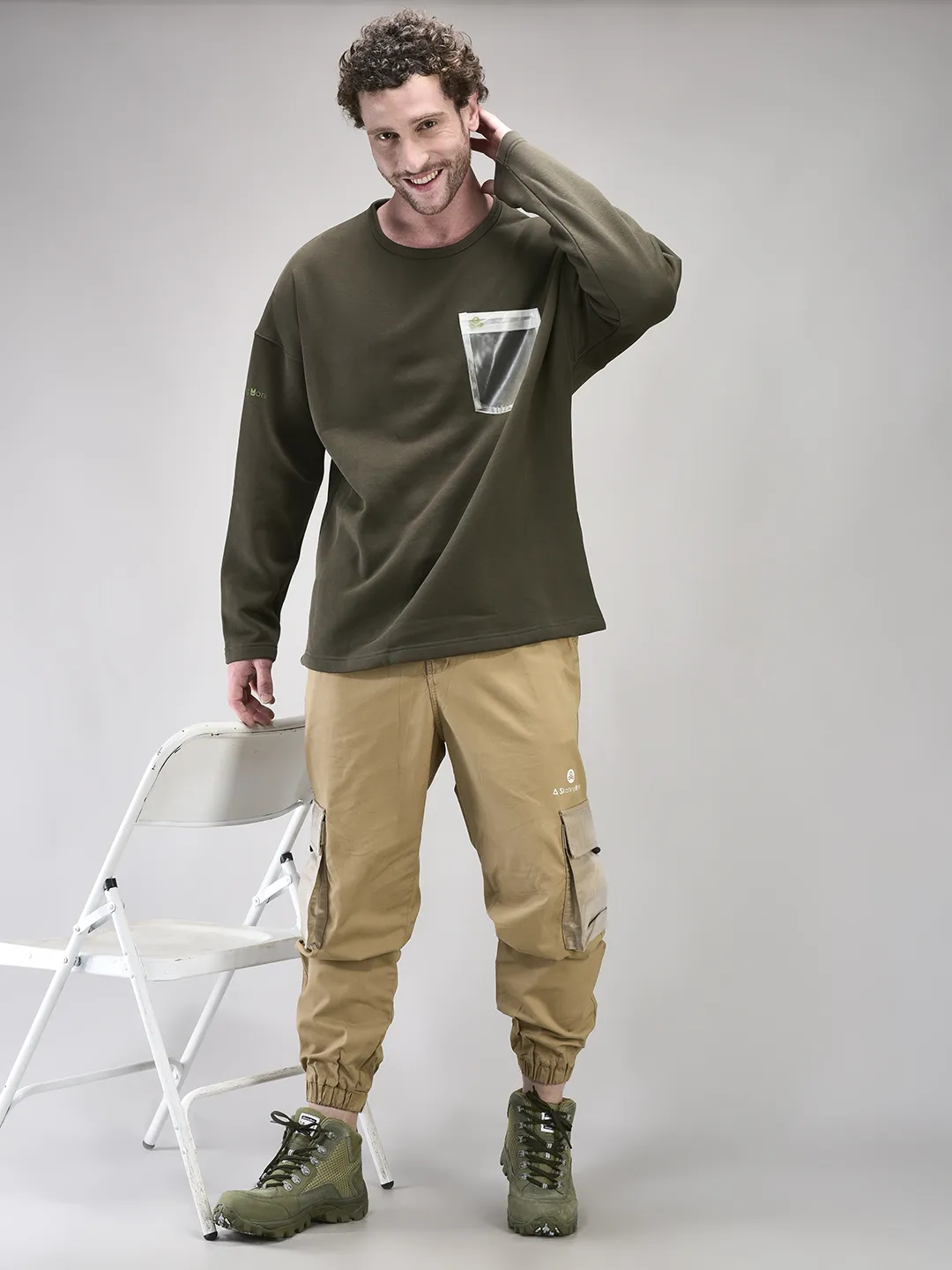 Olive sweatshirt - Thumbnail 5
