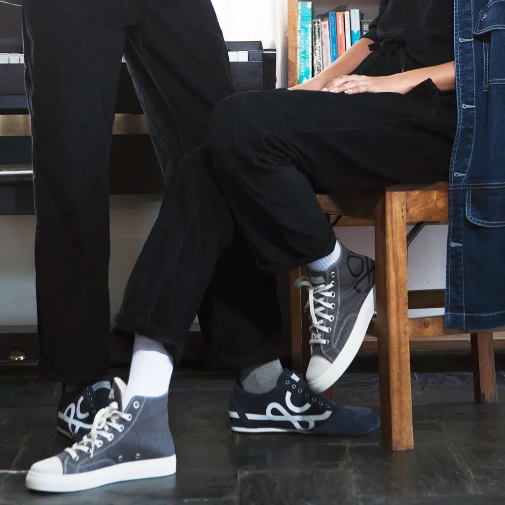 Black joggers - Thumbnail 7