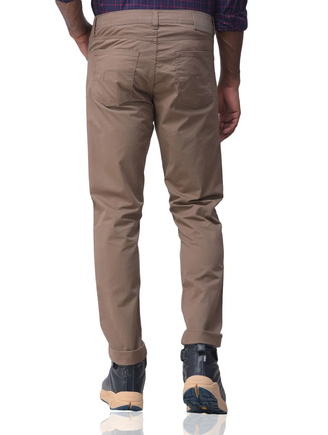 CAMEL Chinos - Thumbnail 4