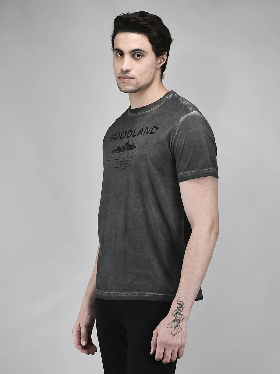 Men Charcoal Grey Printed Cotton Single Jersey Round Neck T-Shirt - Thumbnail 3