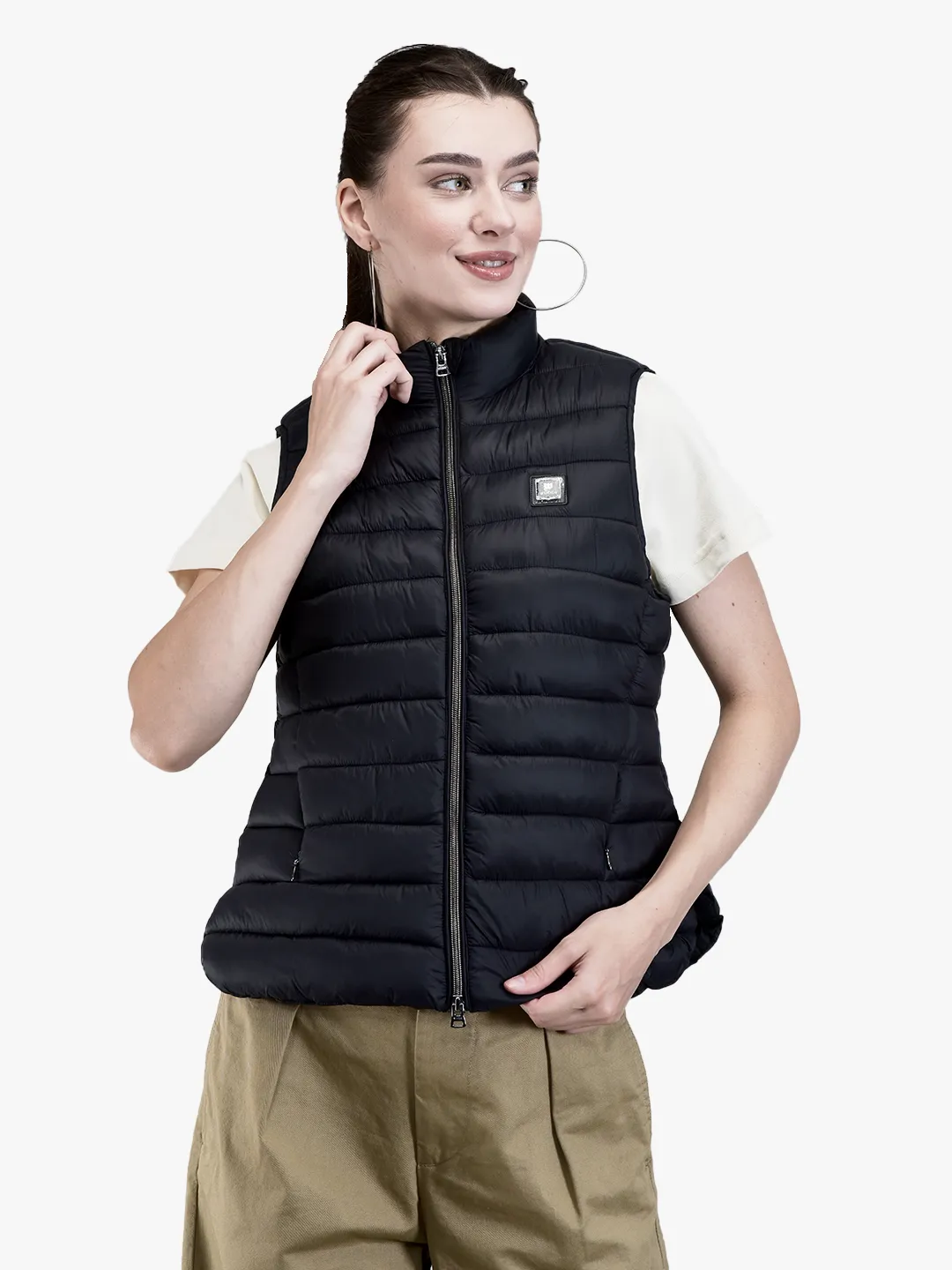woods-ladies-black-quilted-sleeveless-jacket